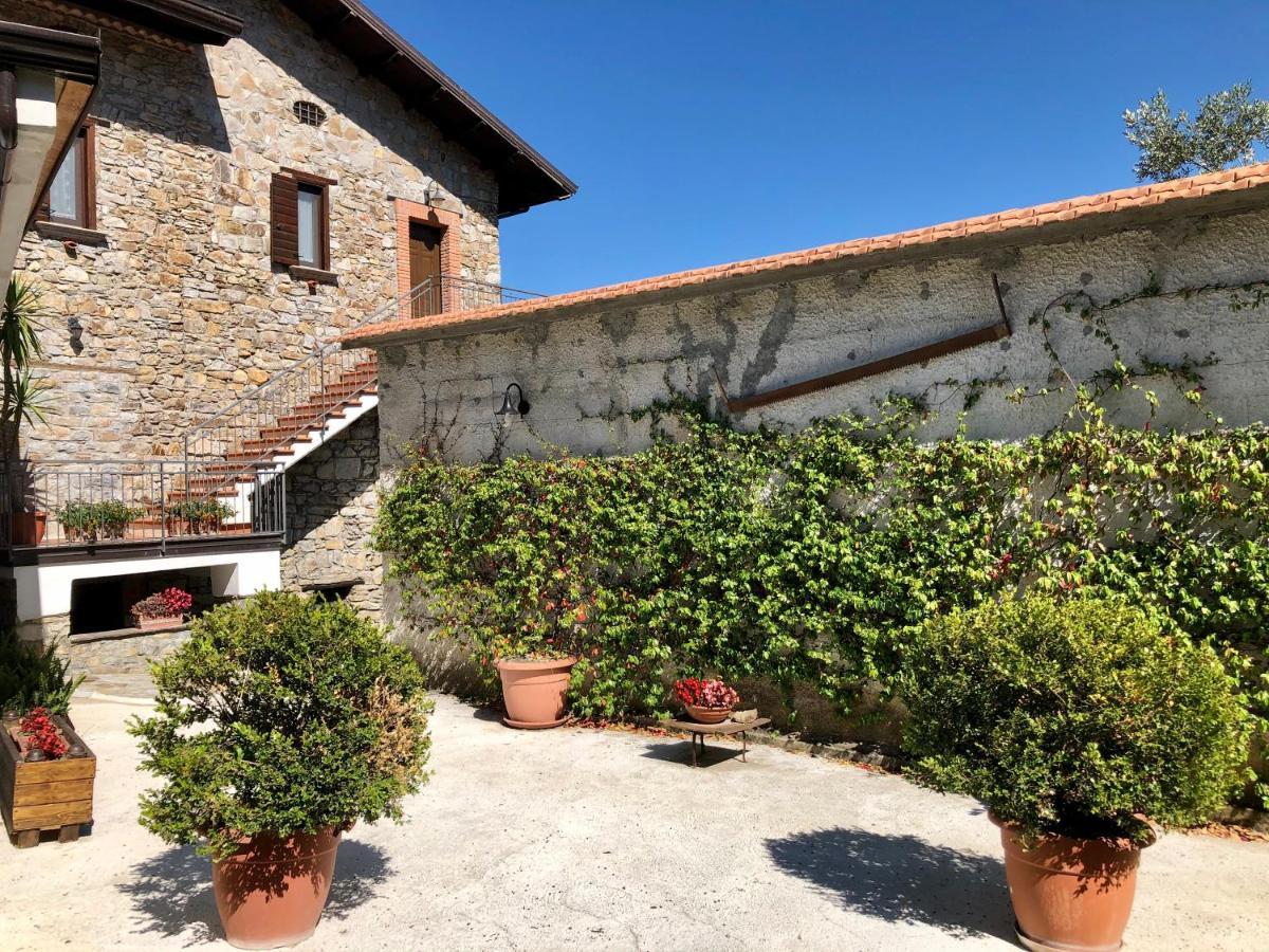 Villa Il Casolare Degli Alburni Castelcivita Exterior foto